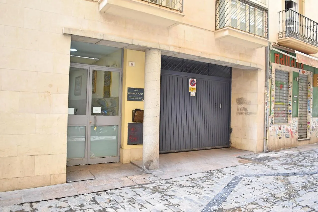 Maclea Home Málaga 0*,  España
